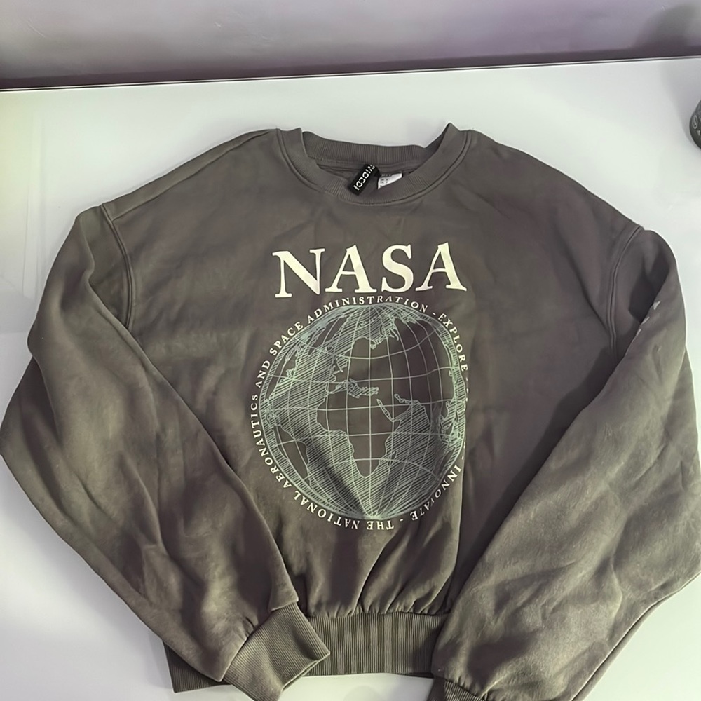 Gray NASA Cropped Sweatshirt, S, H&M